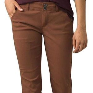 HALLE STRAIGHT - SHORT INSEAM Womens 8